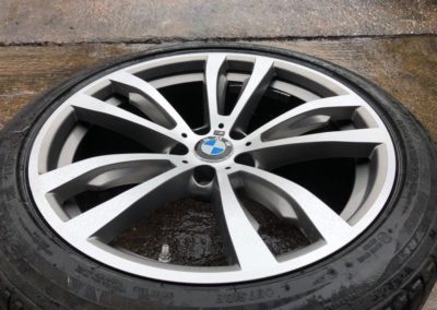 43447406_309631786499751_7473547621106188288_n