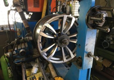 43590353_152868762327403_7591975292684468224_n